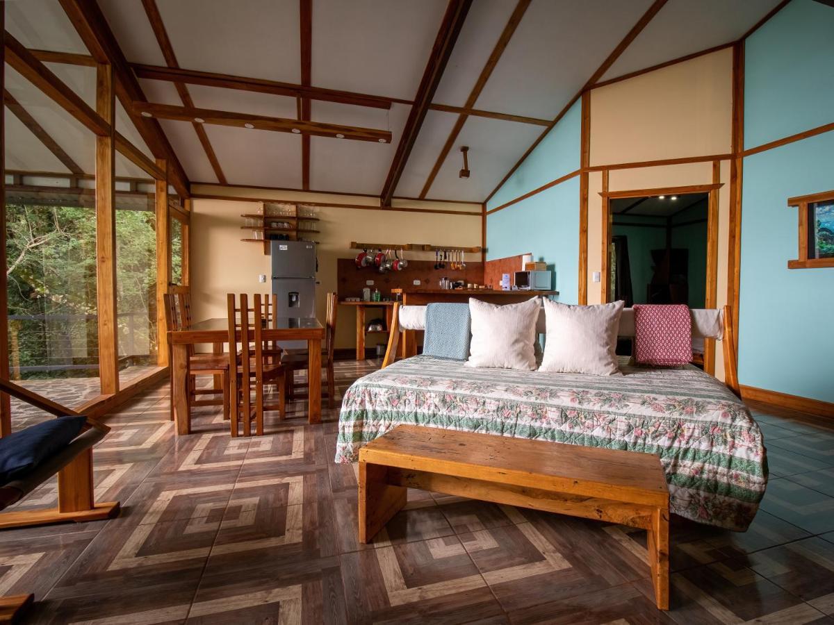 Above The Gulf, Vacation House モンテベルデ エクステリア 写真